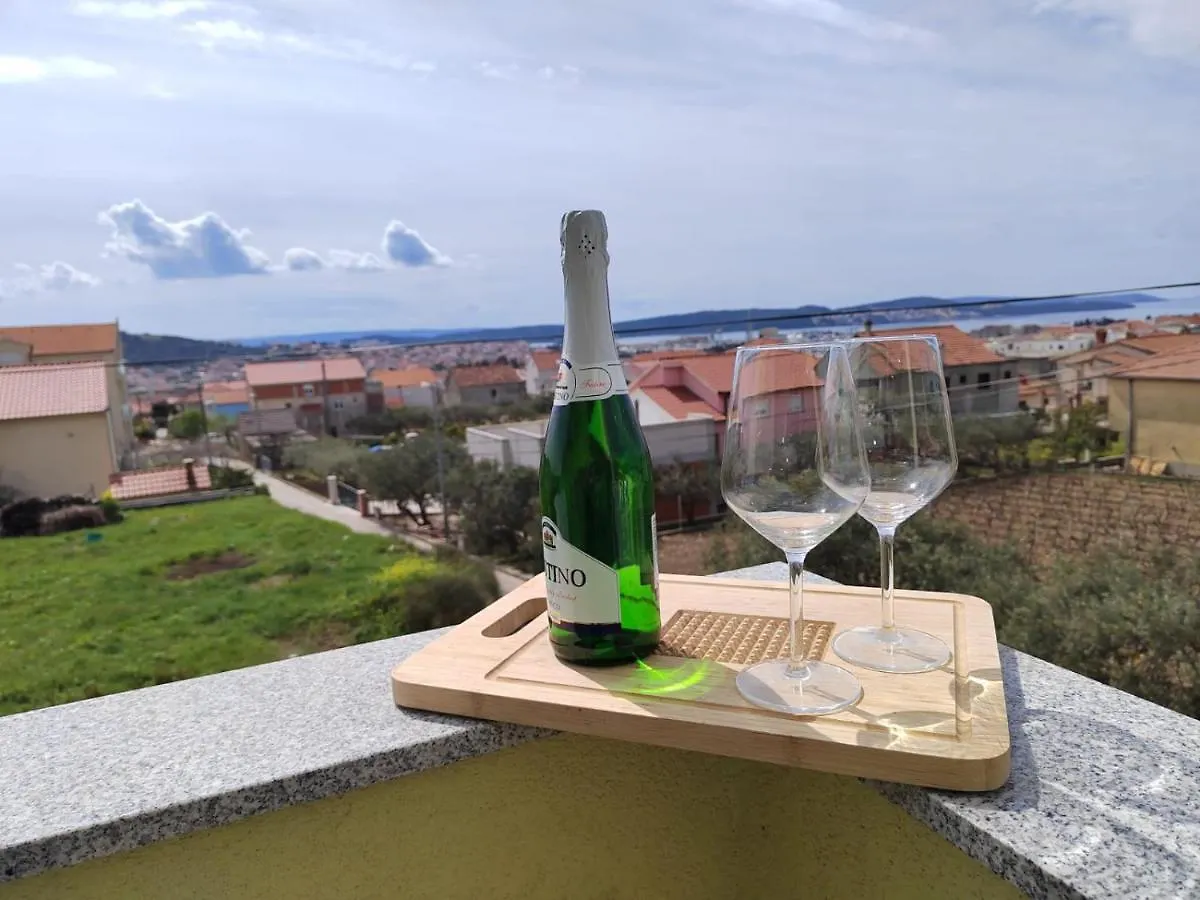Apartman Memories Trogir 0*,