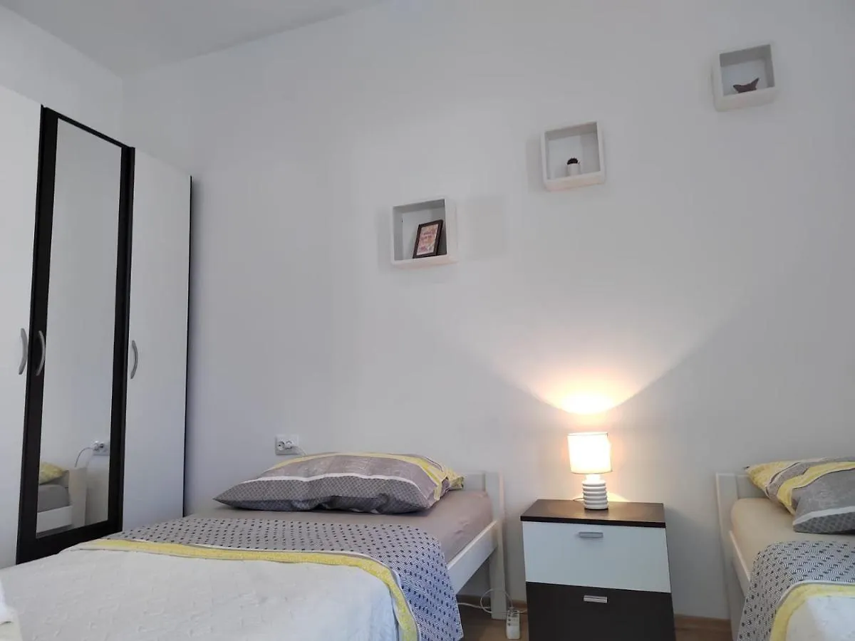 Apartman Memories Trogir 0*,  Croatia